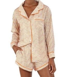 NWT Plush Silky Dot PJ Set size XL